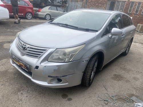 Toyota avensis estate 0 - toyota, tr