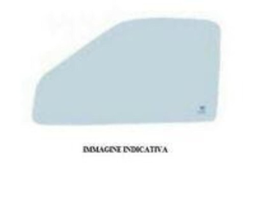 8454583e00000 rear window - rear,