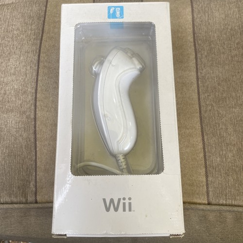Genuine nintendo wii - nintendo, nunchuck