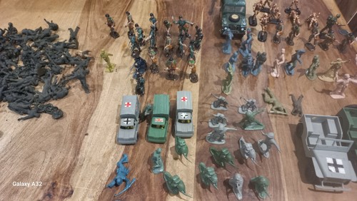 Toy soldiers military figures - military,