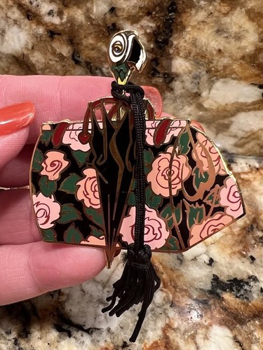 Rare disney pin mary - rare,