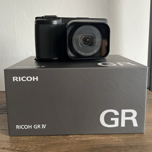 Ricoh hdf compact - iv,
