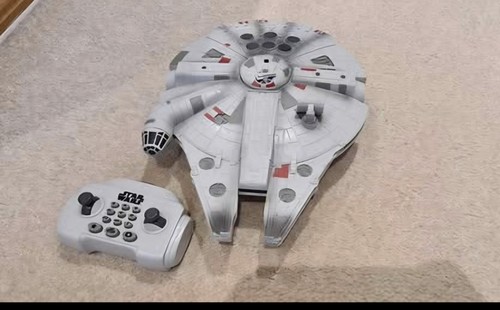 Star wars millenium falcon - star,