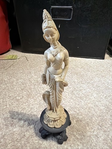 Antique statue chinese god - of,