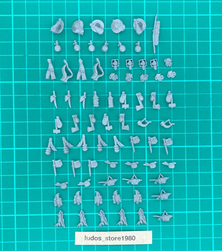 Bretonnia small accessories - small,