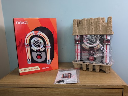 Retro bluetooth tabletop - retro,