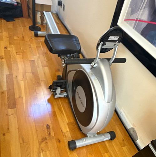 Reebok rowing machine - reebok,