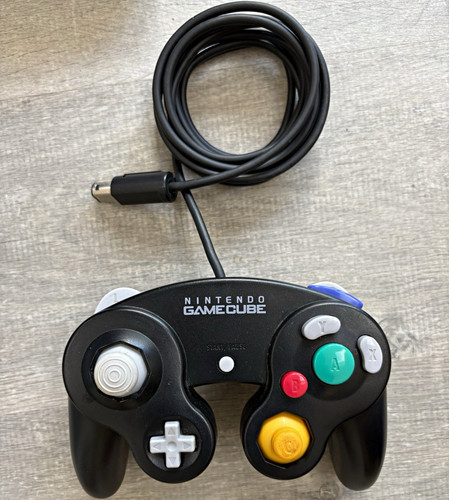 Official nintendo gamecube - official,