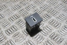 FORD FOCUS MK4 USB HUB