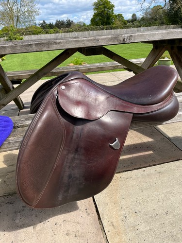 Bates brown jumping saddle