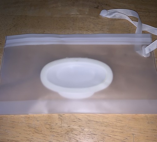 Baby wipes holder - wet,