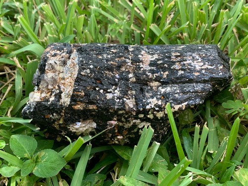 Extra large black tourmaline - extra,
