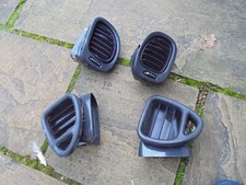 Vauxhall Monaro HSV Holden VZ