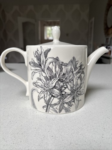 Beautiful portmerion tea - portmerion,