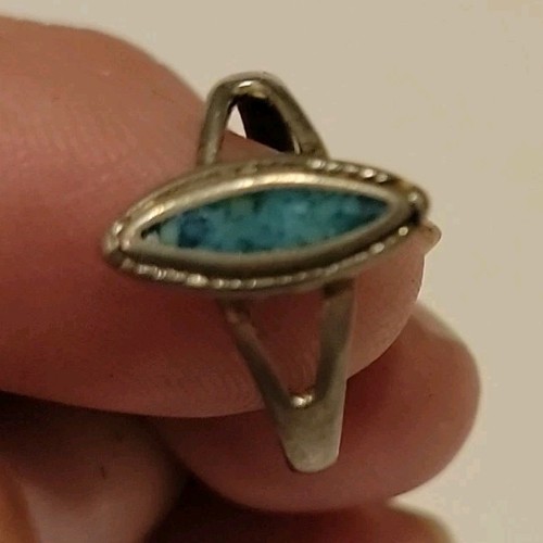 Silver tone turquoise chip - silver,
