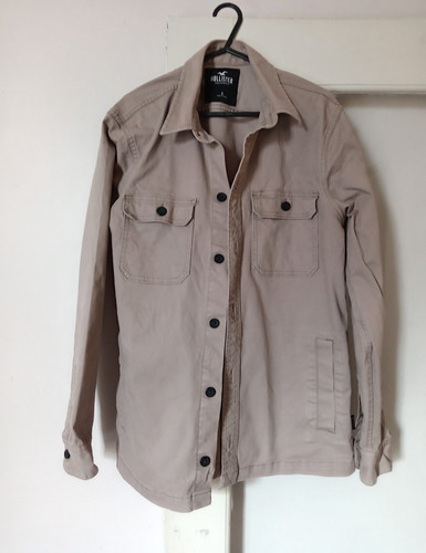 Hollister beige button - hollister,