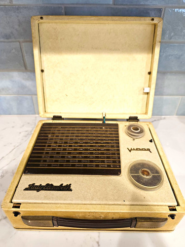 Vintage vidor lady - vintage,
