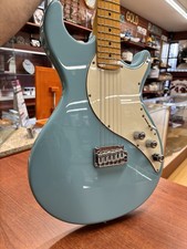 LINE 6 Variax 600 Electric Guitar Light Vintage Blue  + Soft Case - Ships ASAP
