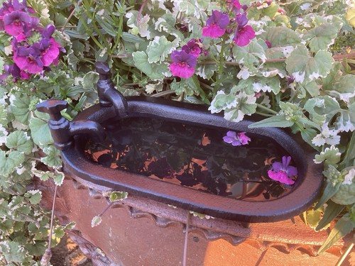 Small metal black cast iron - black,