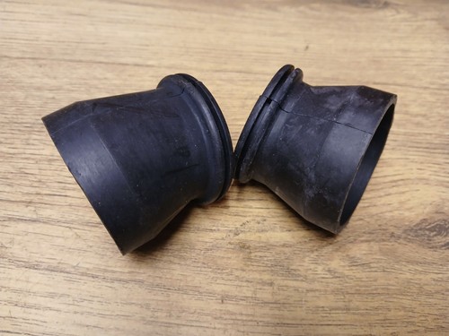 Triumph air filter - air, carb