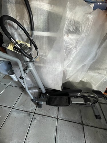 Cross trainer - cross,