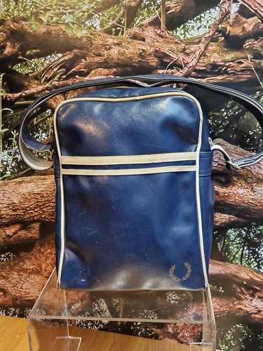 Fred perry classic - side, bag