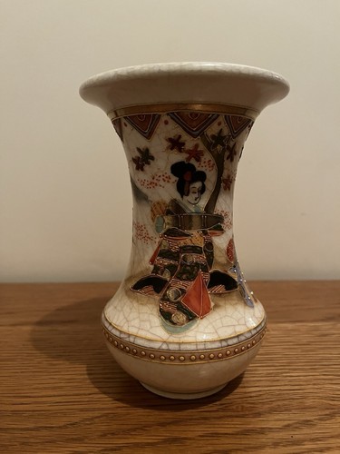 Satsuma ware vase - ware, hand