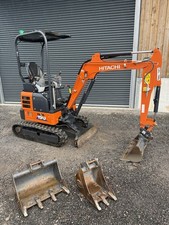 Hitachi ZX19u Mini Digger
