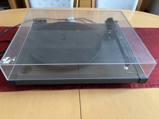 Goldring GR1 turntable