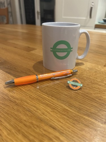 London overground suffragette - london,