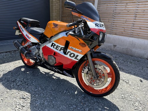 Honda cbr 400rr nc23 - cbr,