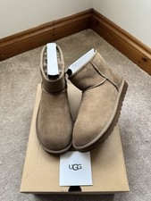 GENUINE UGG BOOTS W CLASSIC