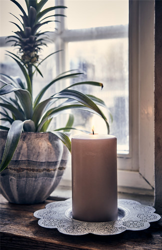Grey metal fenix - fenix, candle