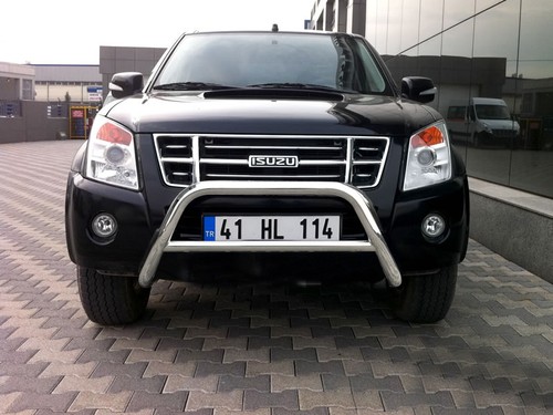 Isuzu max bull - isuzu, bar