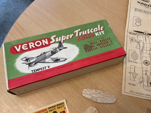 Vintage veron tempest solid - tempest, v
