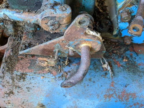 Throttle linkage removed from - removed,