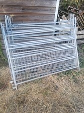 10 Sheep hurdles 4ft