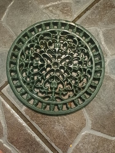 Large round green cast - round,