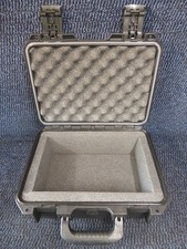 Peli Storm iM2100  Case With