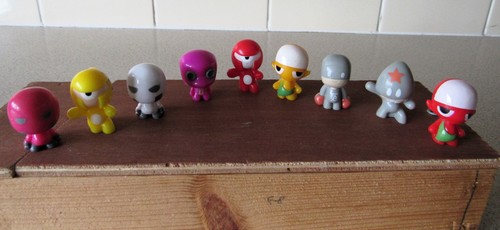 Gogo crazy bones series 9 - bones,