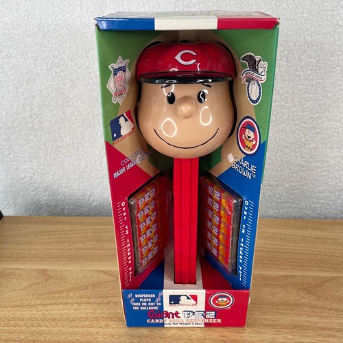 Giant pez charlie brown - pez,