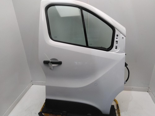Vauxhall vivaro right - right, front