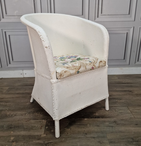 Vintage wicker bedroom chair - wicker,