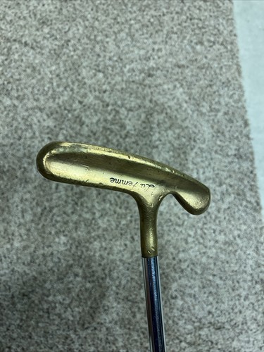 Vintage lady acushnet bulls - acushnet,