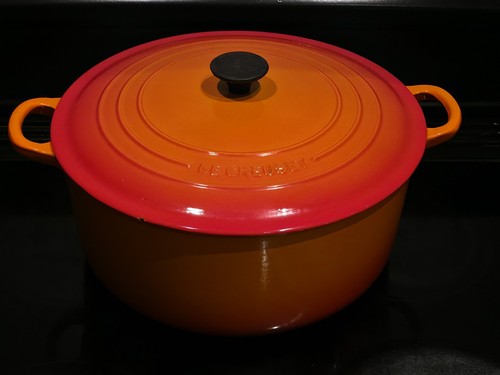 Creuset cast iron round - le,