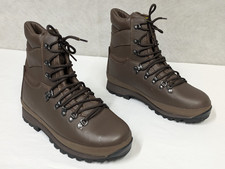 British Army Altberg Defender