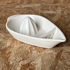 NIGELLA LAWSON CITRUS FRUIT