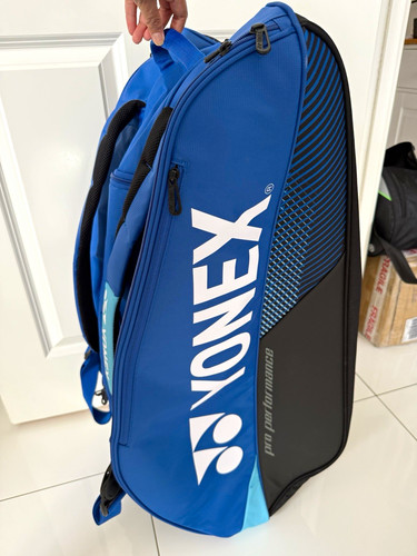 Yonex pro racquet - racquet, bag