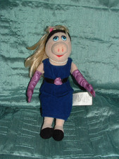 DISNEY THE MUPPETS SMALL 9" MISS PIGGY MUPPET BEANIE PLUSH SOFT TOY SABABA TOYS