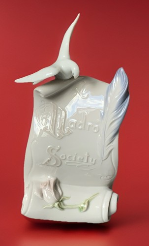 Lladro porcelain scroll with - scroll,